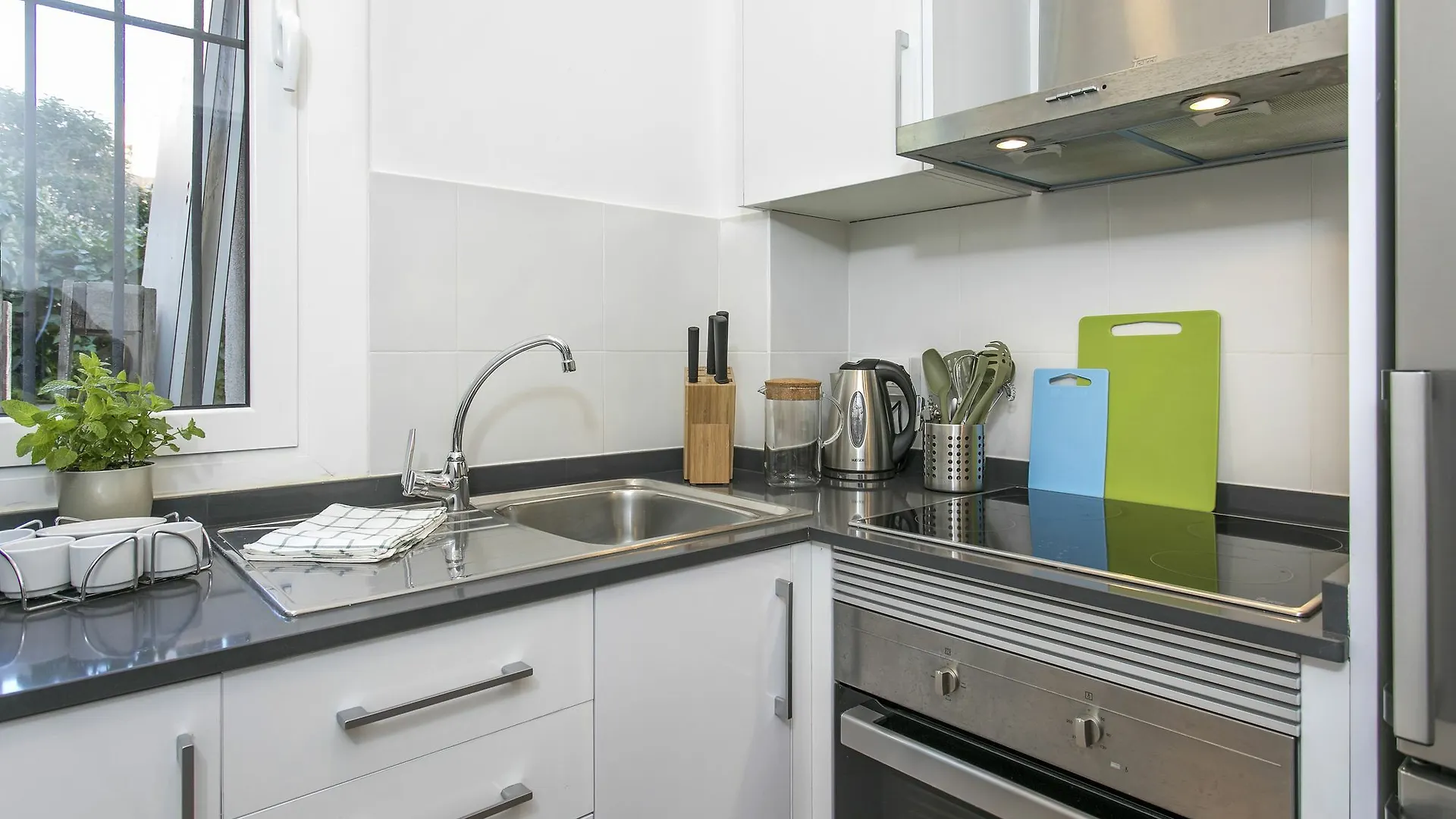 Gracia Blue Suites Barcelona 0*,